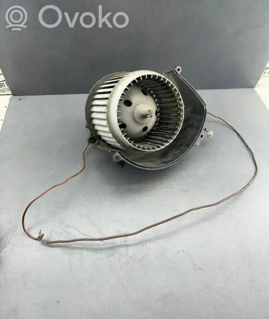Opel Astra H Ventilator aerotermă 