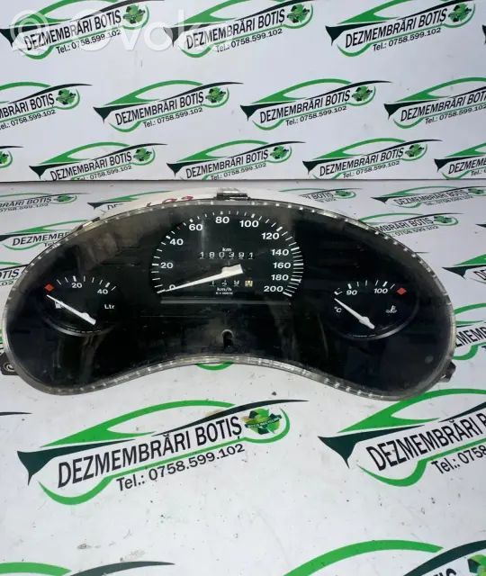 Chevrolet Corsa Clock 