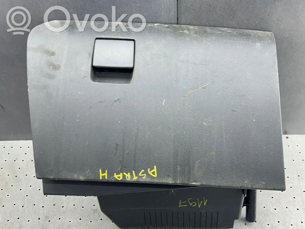 Opel Astra H Set torpedou 