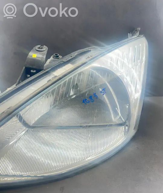 Ford Focus Headlight/headlamp 