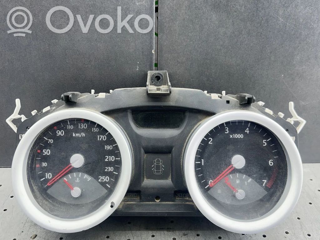 Kello   8200462281,QJB6XFLW