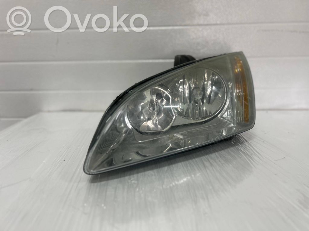 Ford Focus Headlight/headlamp 