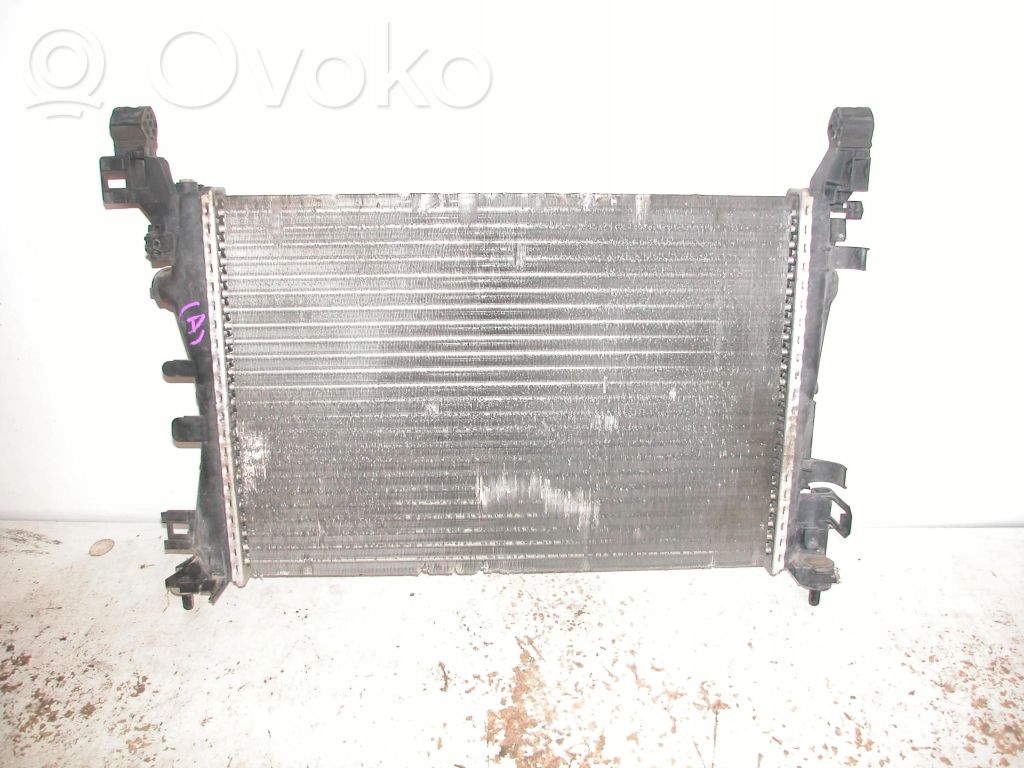 Opel Corsa D Aušinimo skysčio radiatorius 