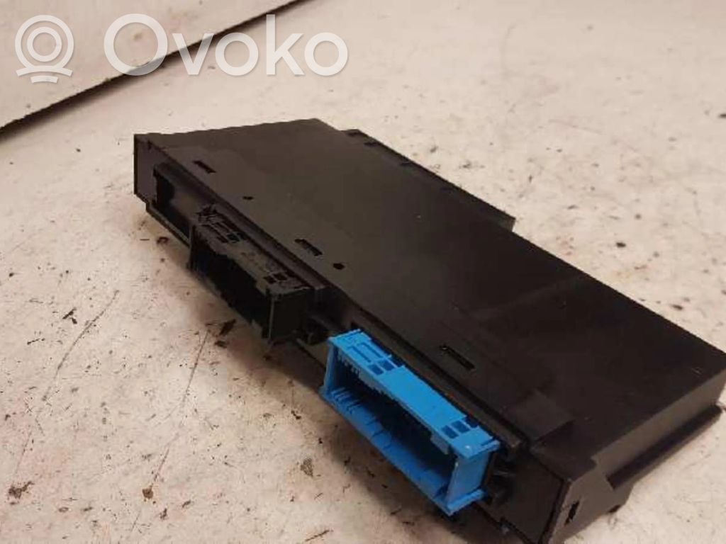 BMW 1 E81 E87 Engine control unit/module 
