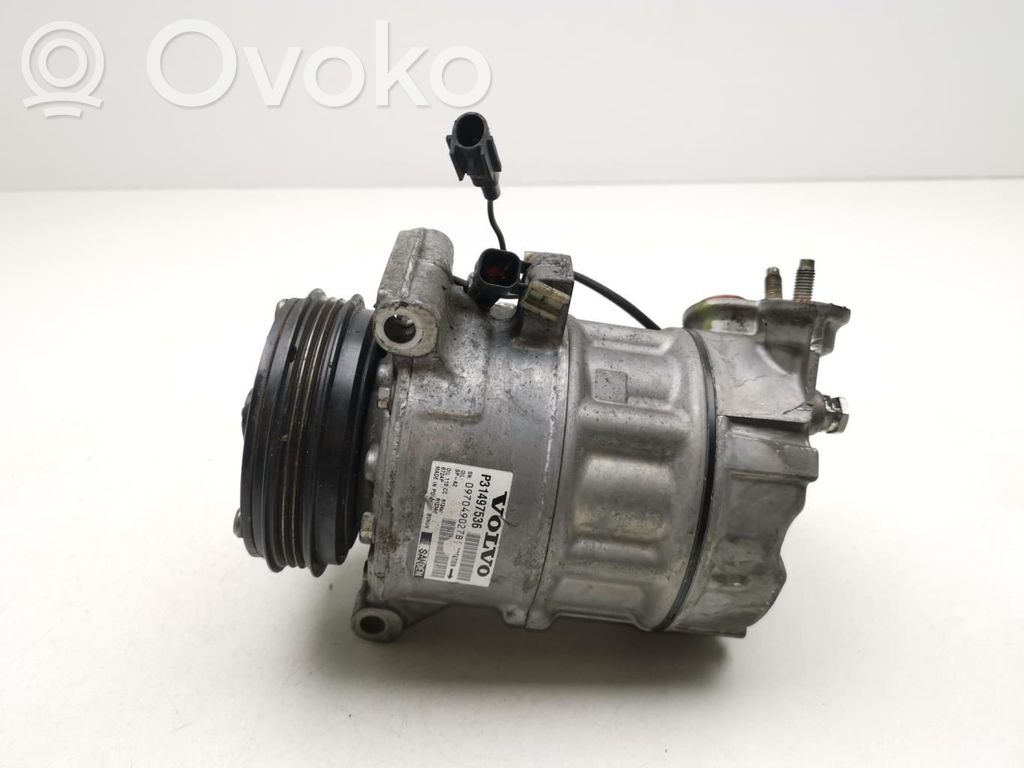 Volvo XC60 Kompresor / Sprężarka klimatyzacji A/C 