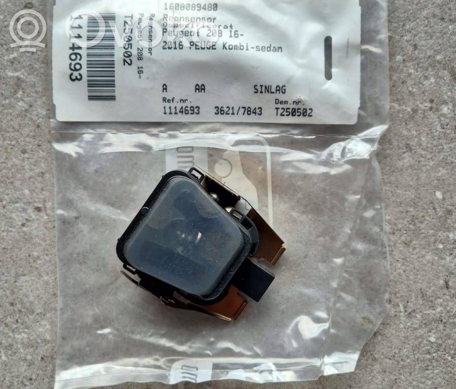 Peugeot 208 I Rain sensor 