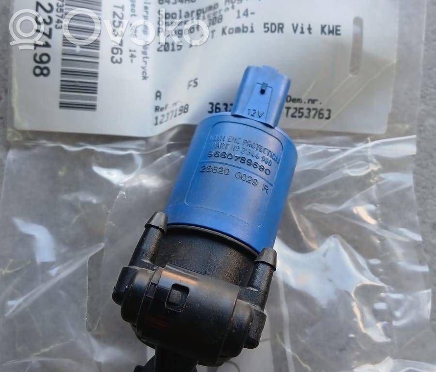 Peugeot 308 Windscreen/windshield washer pump 