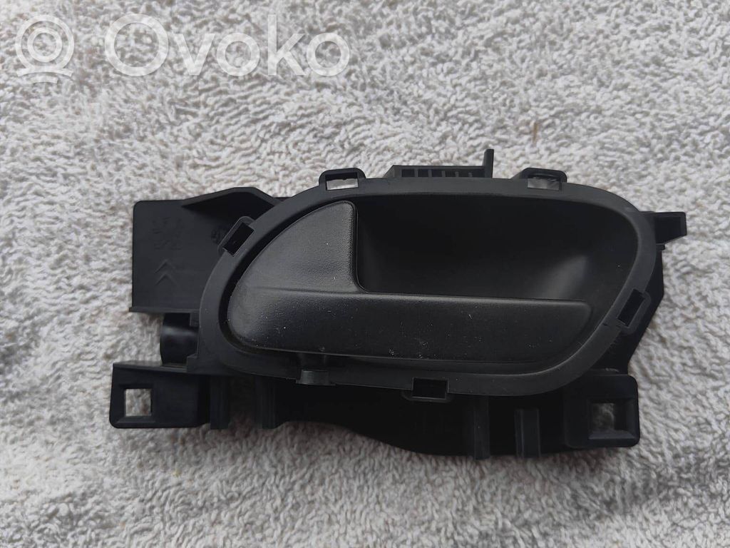 Peugeot Partner Front door interior handle 
