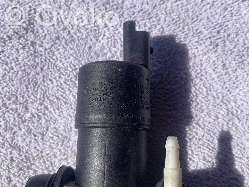 Peugeot 2008 I Windscreen/windshield washer pump 