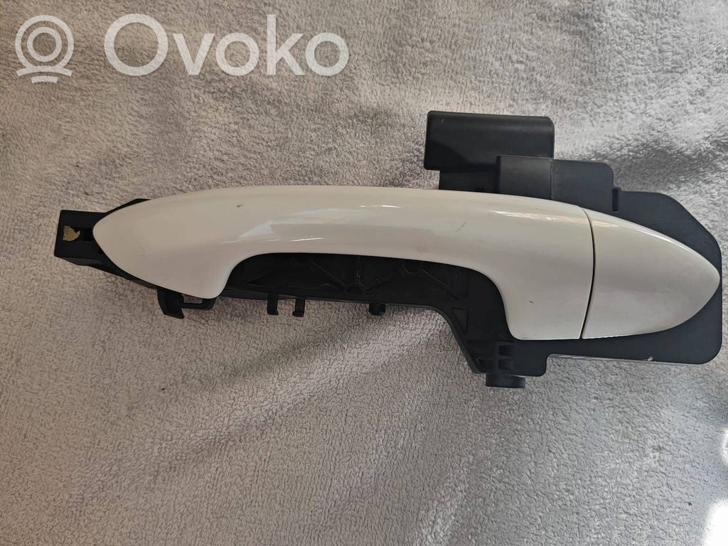 KIA Ceed Manecilla externa puerta delantera 