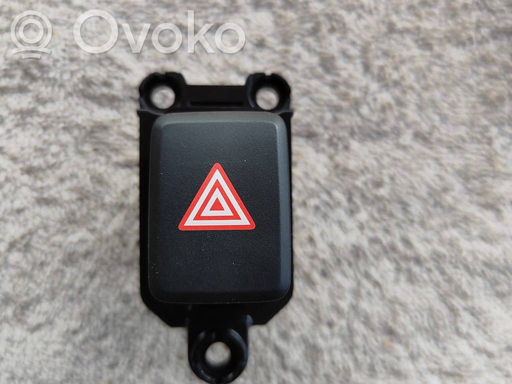 KIA Ceed Hazard light switch 