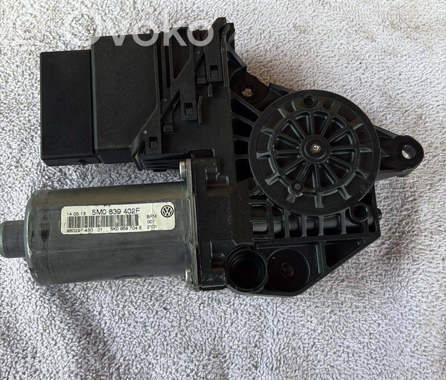 Volkswagen Golf Plus Silniczek podnoszenia szyby drzwi tylnych 