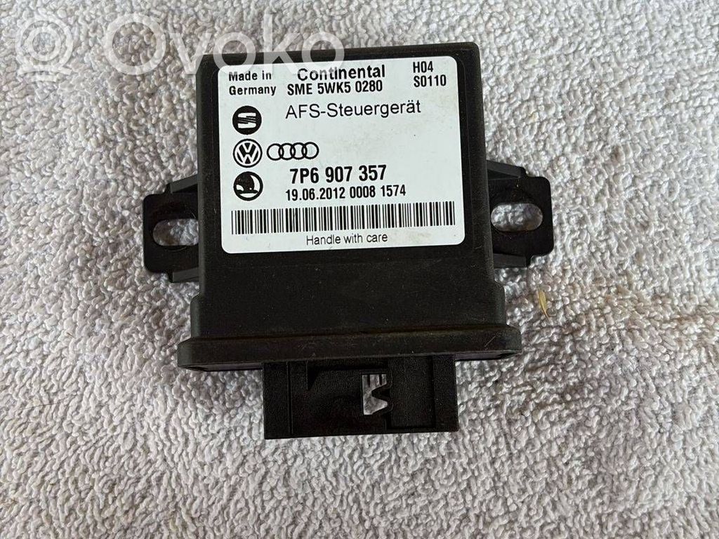 Volkswagen Touareg II Light module LCM 