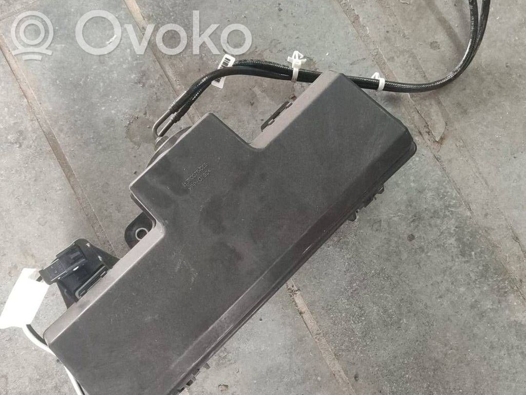 Opel Insignia A Tailgate hydraulic pump motor 