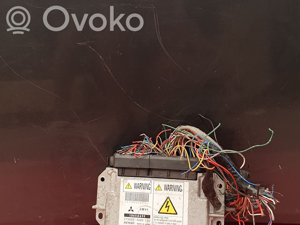 Mitsubishi Pajero Engine control unit/module 