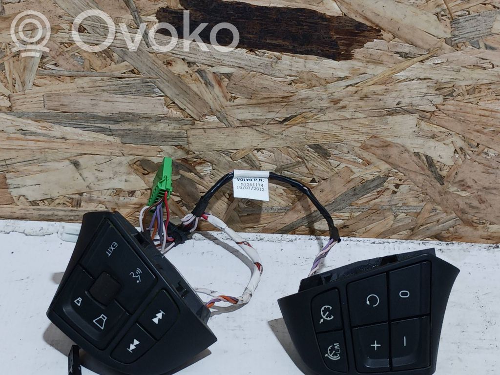 Volvo V60 Steering wheel buttons/switches 