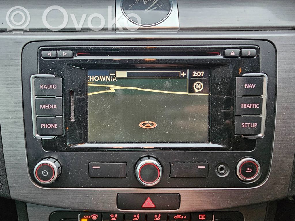 Volkswagen PASSAT B7 Unitate principală radio/CD/DVD/GPS 