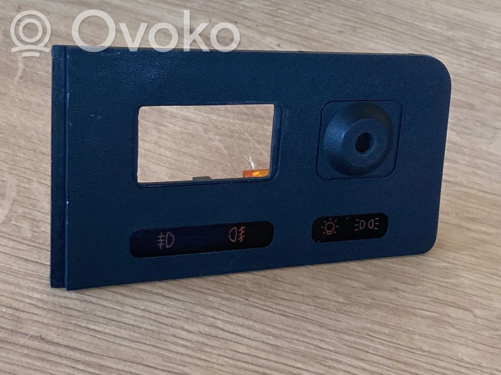 Lukturu slēdzis   1370655