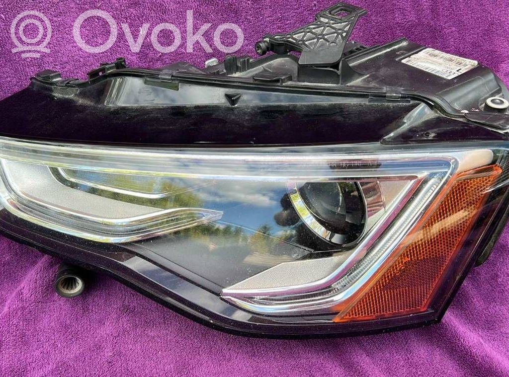 Audi A5 Phare frontale 