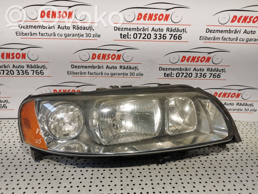 Volvo V70 Priekinis žibintas 