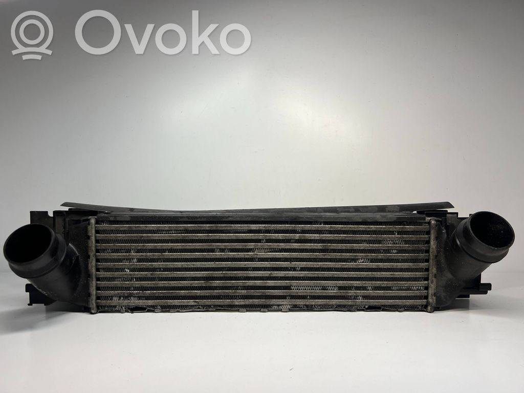 BMW 3 F30 F35 F31 Interkūlerio radiatorius 