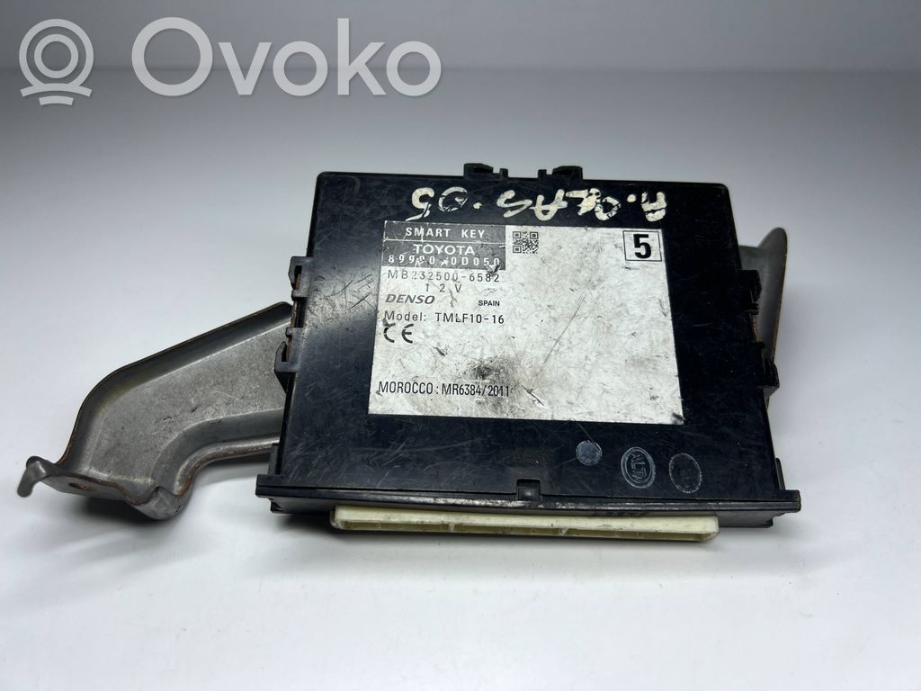 Toyota Yaris Centralina/modulo chiusura centralizzata portiere 
