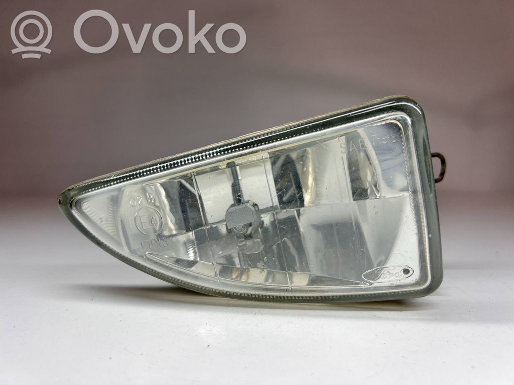 Ford Focus Etusumuvalo 