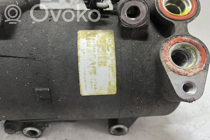 Ilmastointilaitteen kompressorin pumppu (A/C)