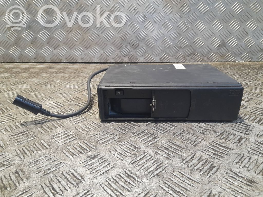 CD/DVD keitiklis   4B0035111,CXCA1720A,22138