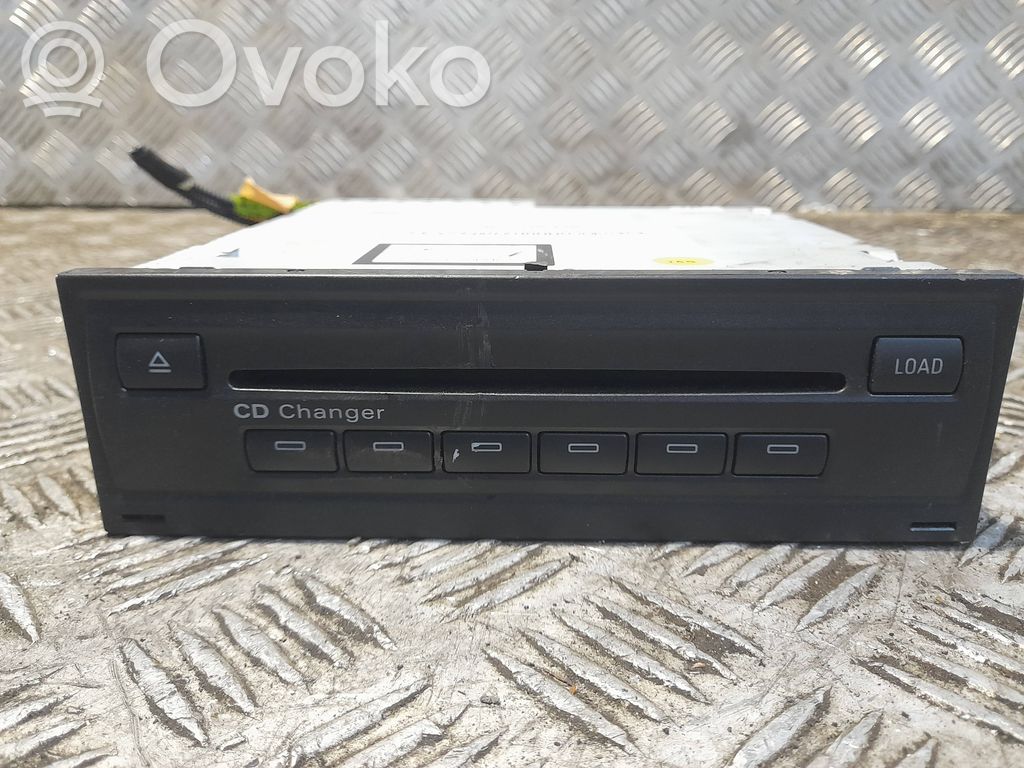 Audi A6 S6 C6 4F Zmieniarka płyt CD/DVD 