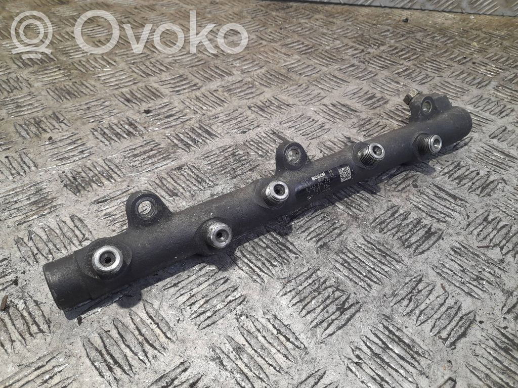 BMW 3 E46 Fuel main line pipe 