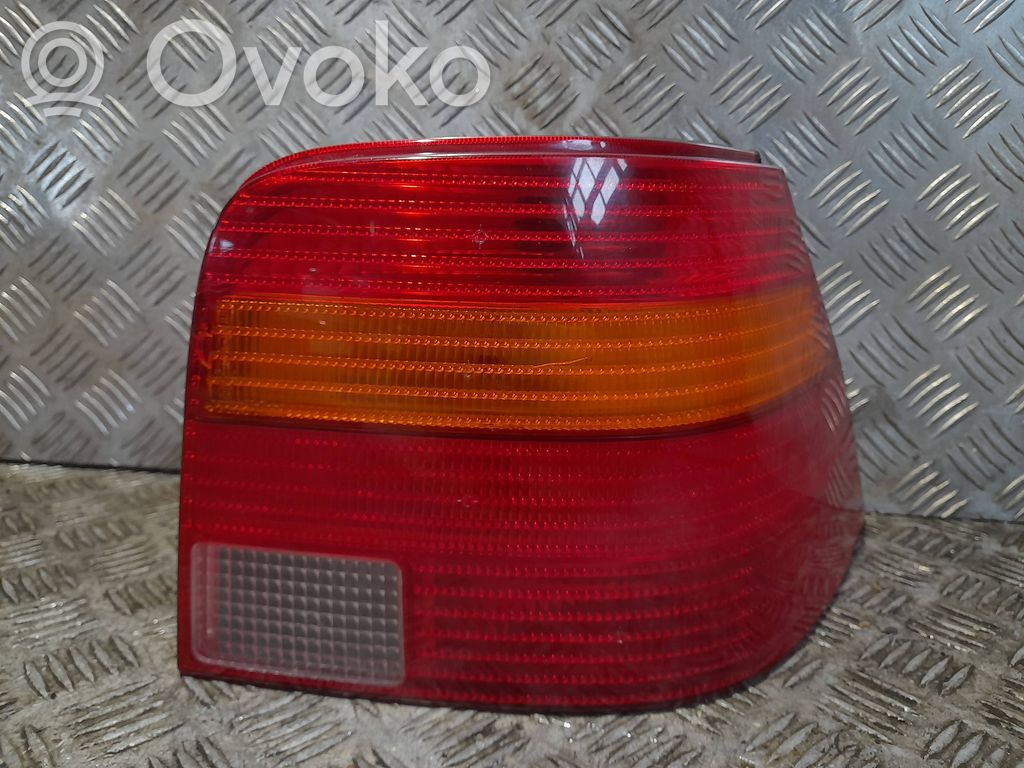 Volkswagen Golf IV Lampa tylna 