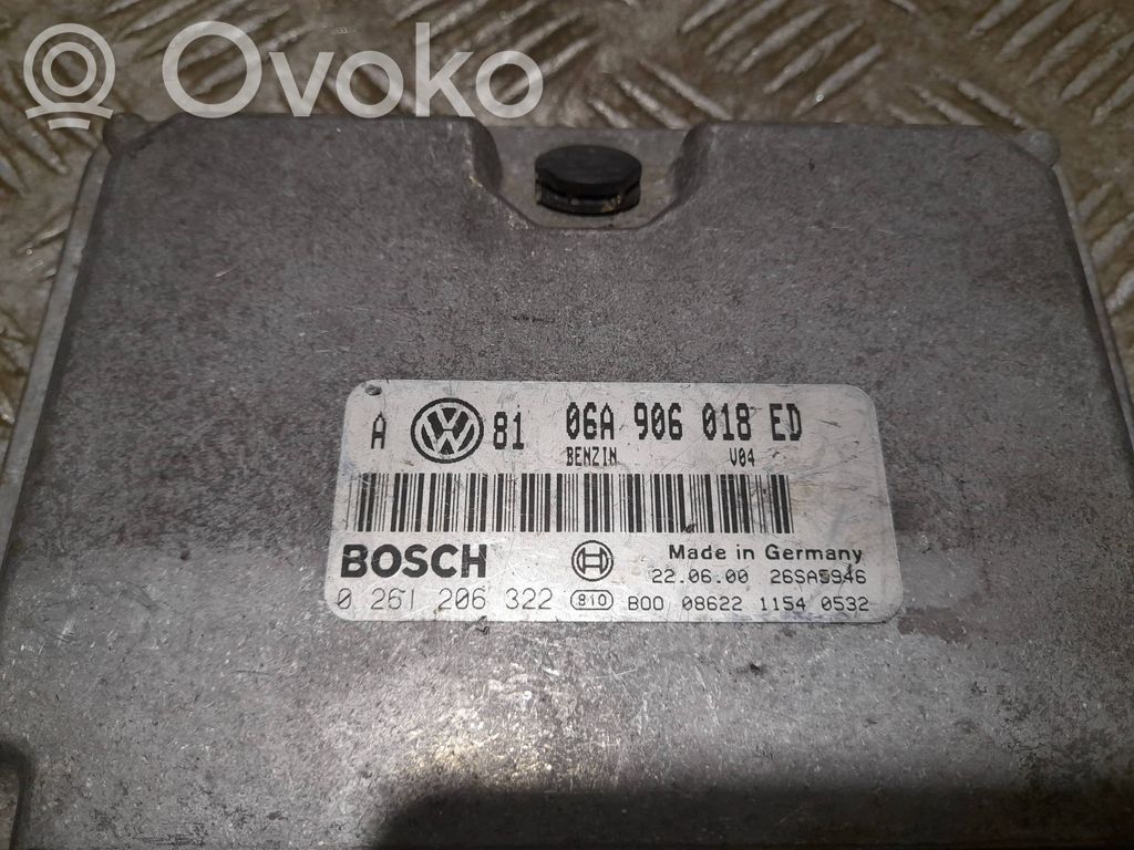 Volkswagen Golf IV Engine control unit/module 