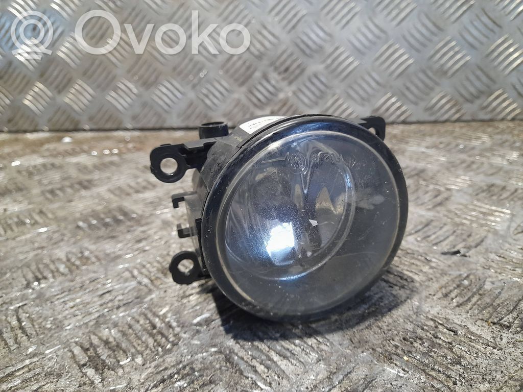 Etusumuvalo   4R8315200AA,89203721
