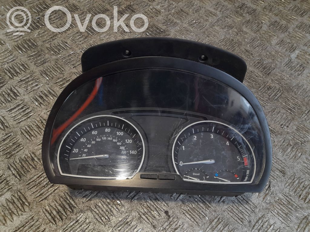 BMW X3 E83 Speedometer (instrument cluster) 