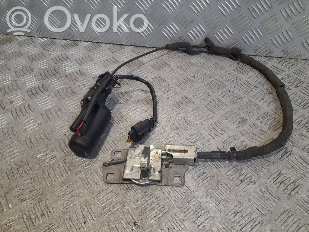 Audi A8 S8 D3 4E Tailgate/trunk/boot lock/catch/latch 