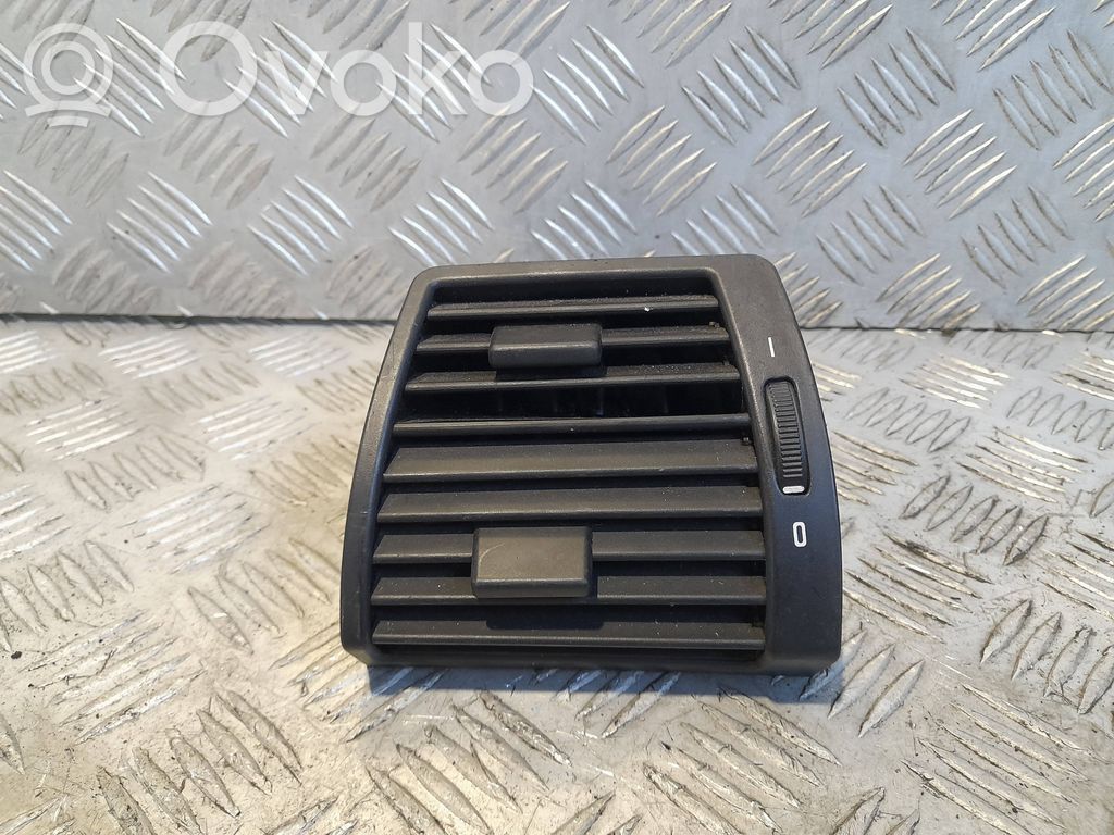 BMW X5 E53 Rejilla de ventilación central del panel 