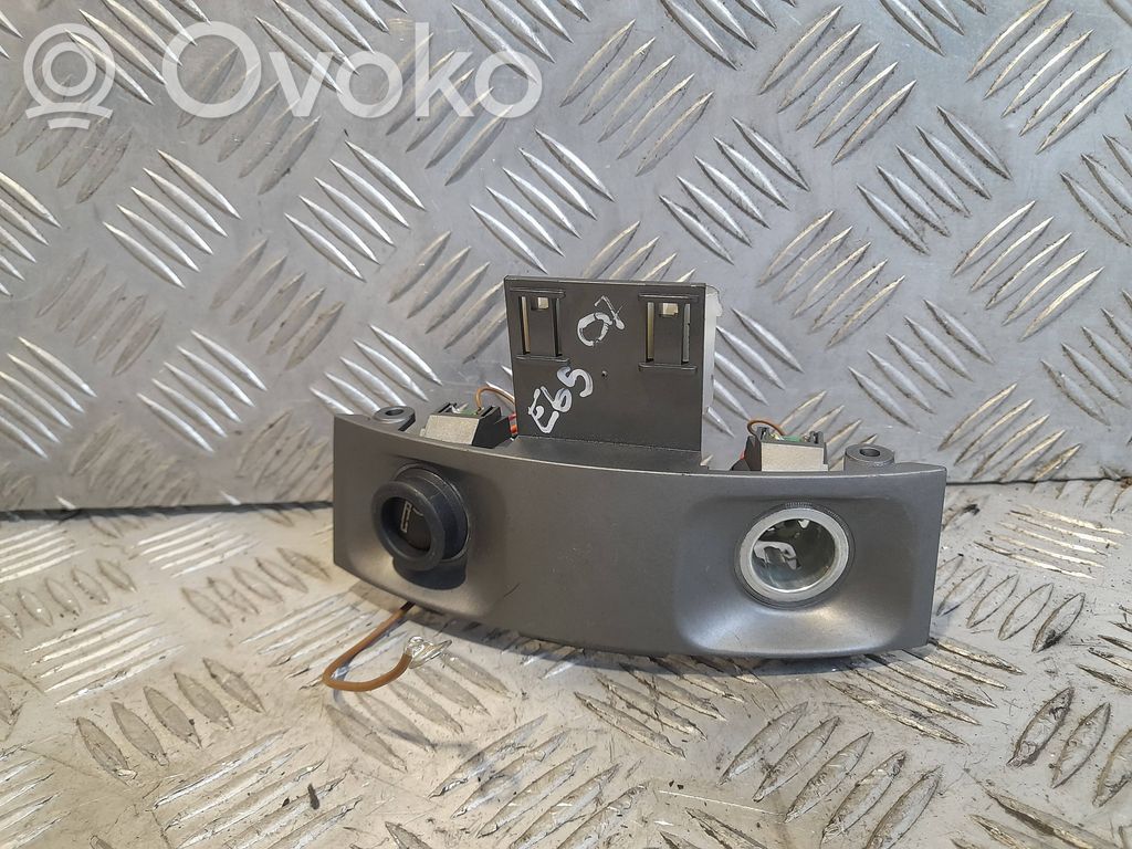 BMW 7 E65 E66 Cigarette lighter rear 