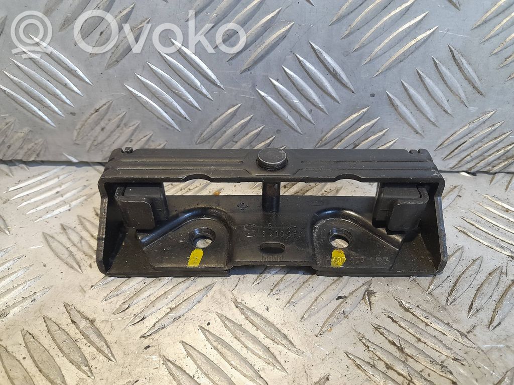 BMW X5 E53 Loading door lock loop/hook striker 