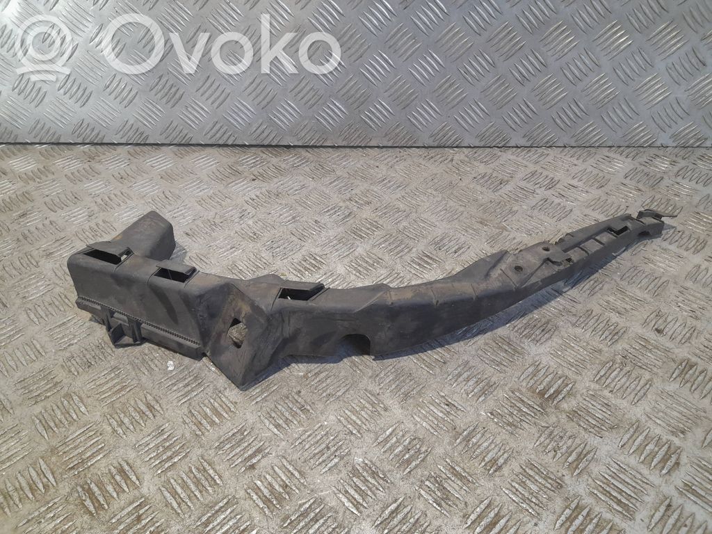 Volkswagen PASSAT B5 Front bumper mounting bracket 