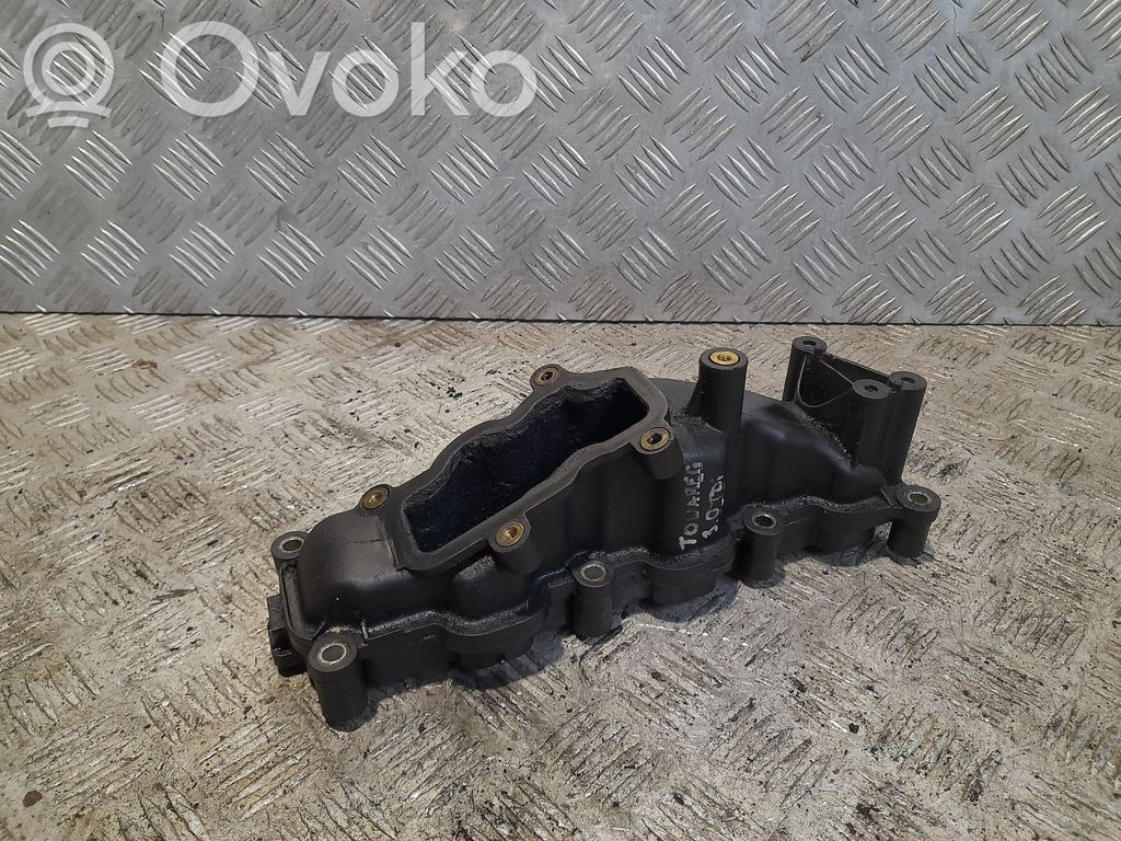 Volkswagen Touareg I Intake manifold 