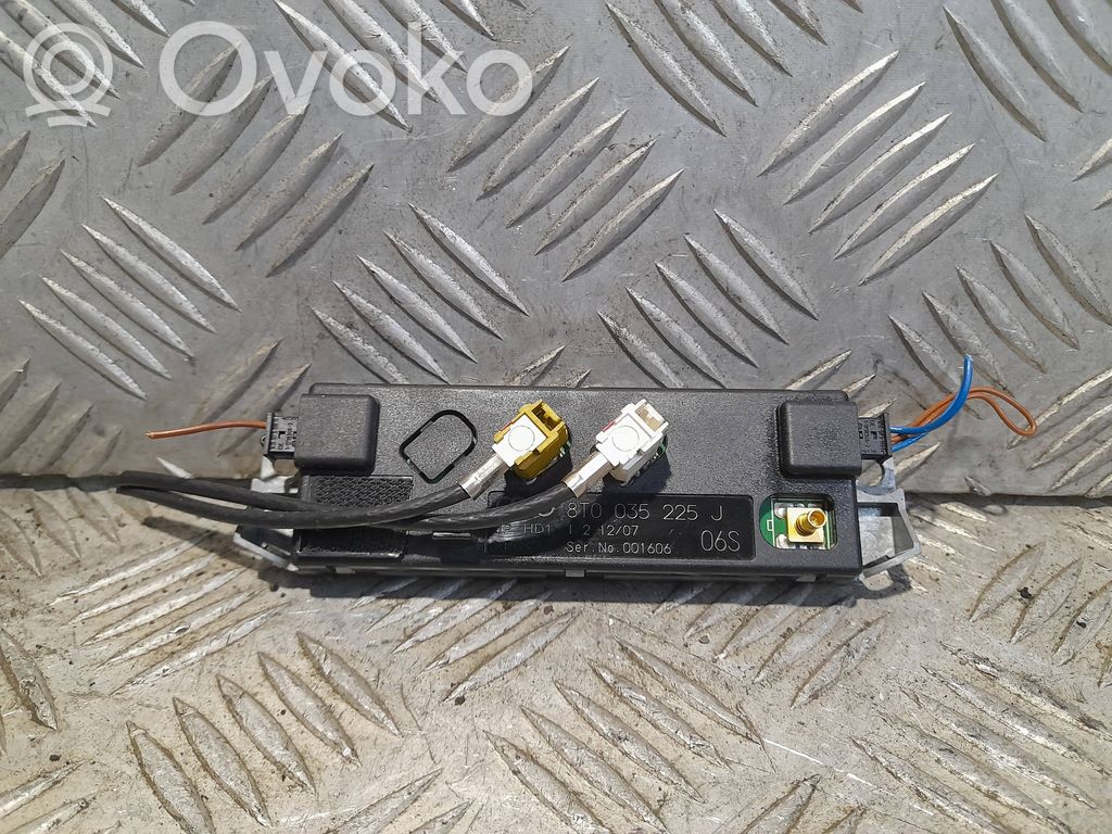 Audi A5 8T 8F Antennin ohjainlaite 