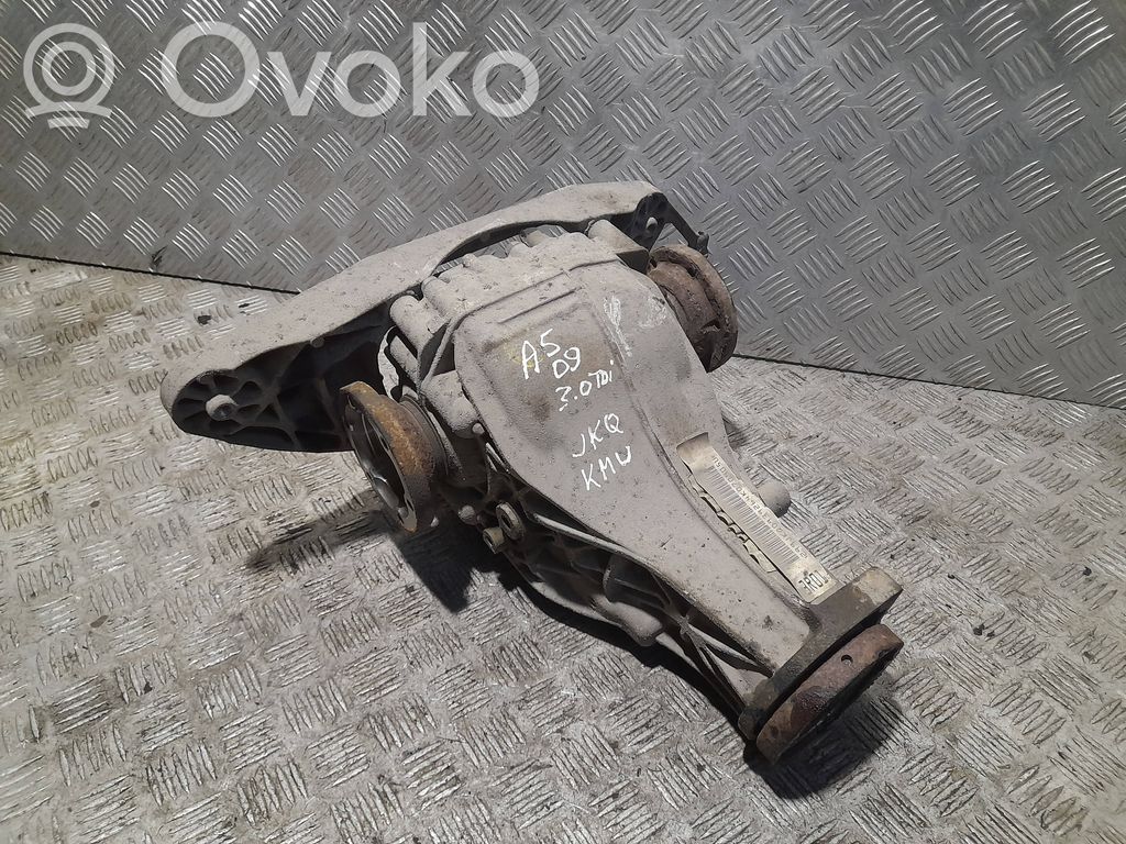 Audi A5 8T 8F Galinis reduktorius 