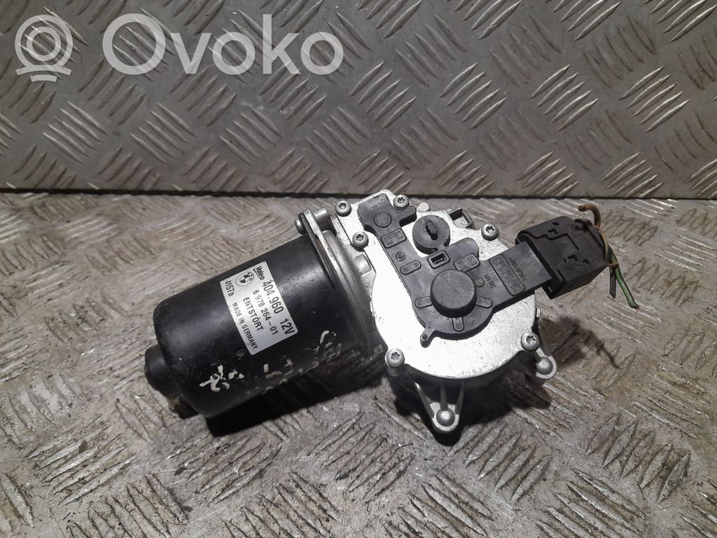 BMW 3 E90 E91 Wiper motor 