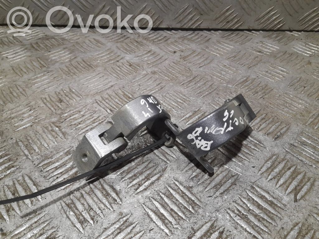 Skoda Octavia Mk3 (5E) Tailgate/trunk/boot hinge 