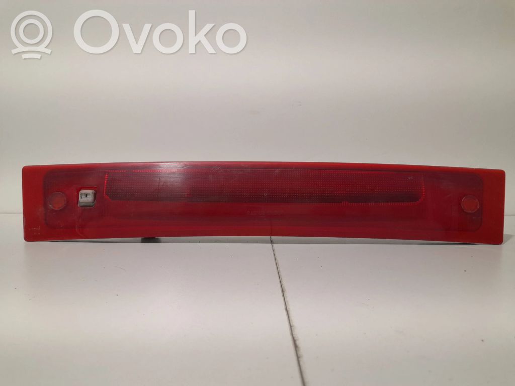 Volvo XC90 Third/center stoplight 