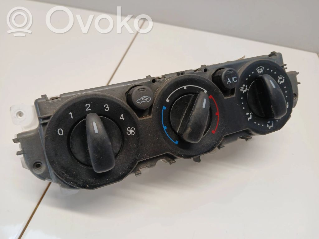 Ford Mondeo MK IV Climate control unit 