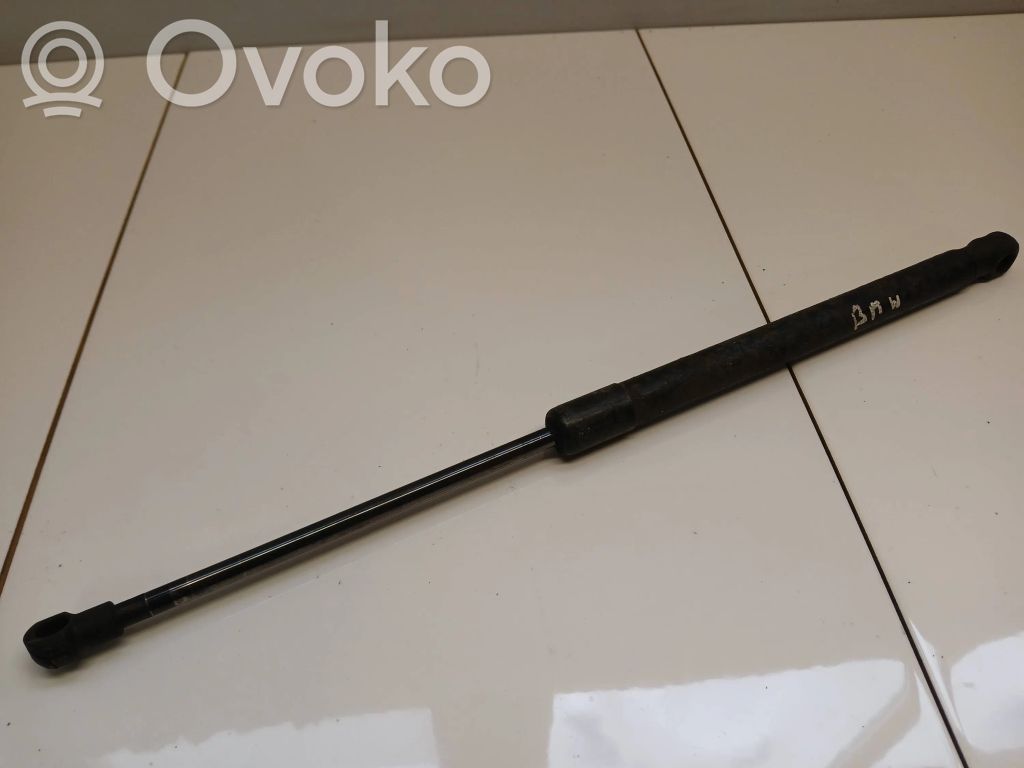 BMW 1 E81 E87 Tailgate/trunk strut/damper 