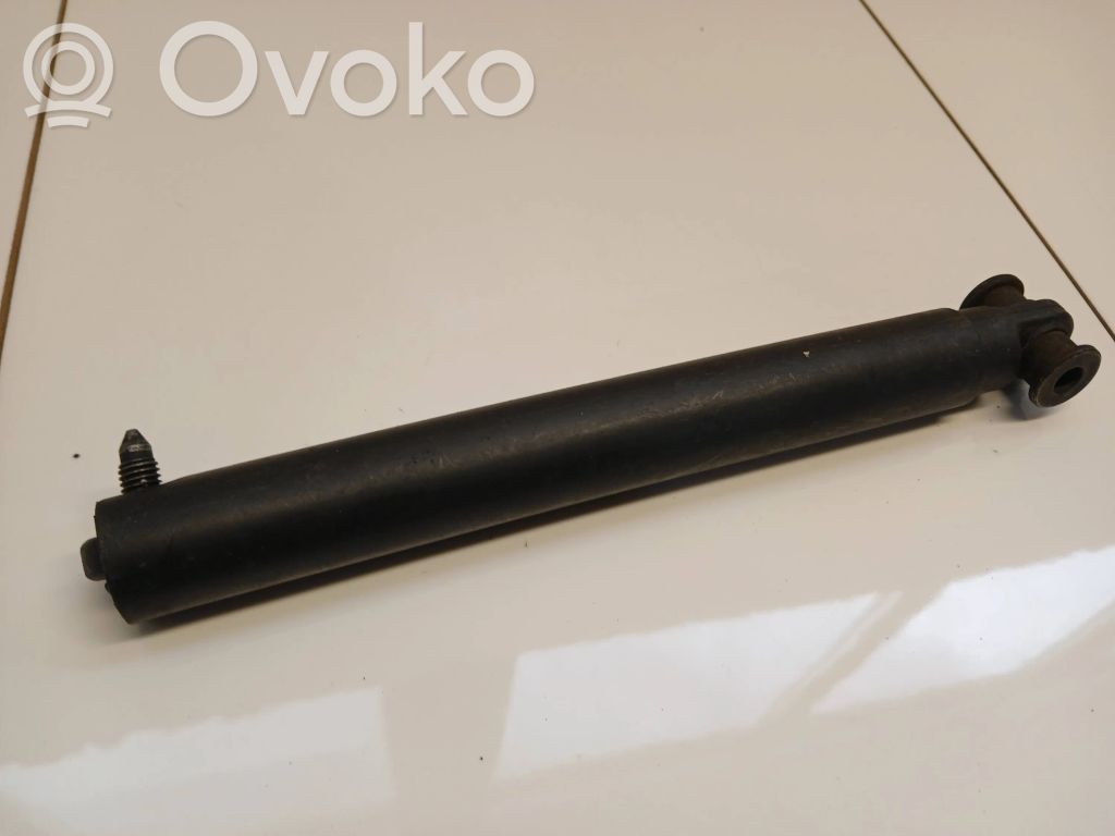 BMW 5 E60 E61 Tailgate/trunk strut/damper 