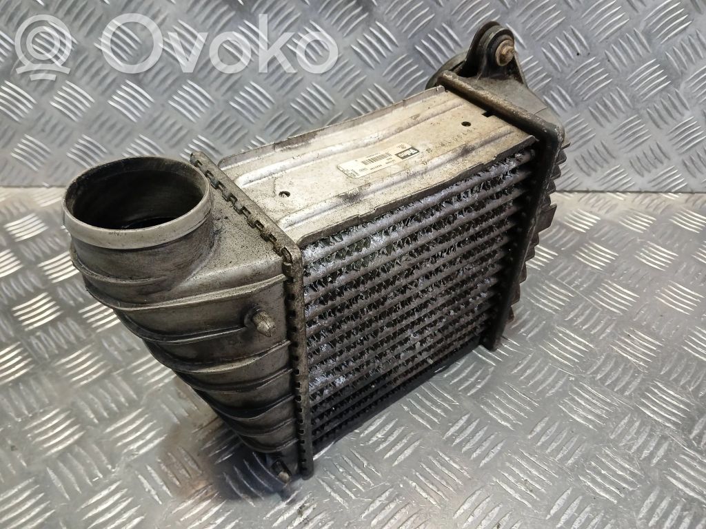 Volkswagen Bora Guía de aire del intercooler 